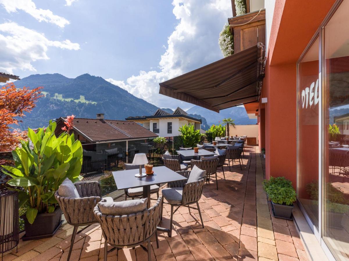 Das Sonnleiten Ski- Und Motorradhotel Bruck Im Zillertal Bruck am Ziller Dış mekan fotoğraf